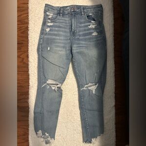 American Eagle Outfitters Light Blue Distressed Curvy Hi-Rise Jegging Crop Jeans